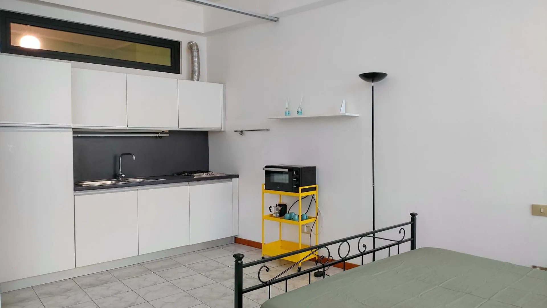 Palestro Studio - A Cozy Apartment In Como 0*,